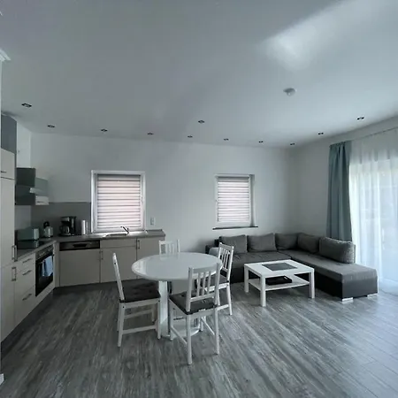 Lena`s Ferienhaus Stude